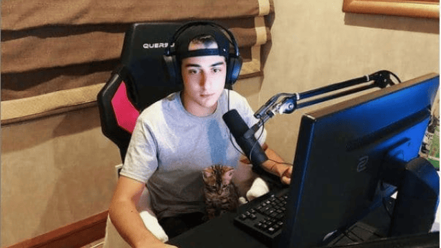 cloakzy net worth 2022