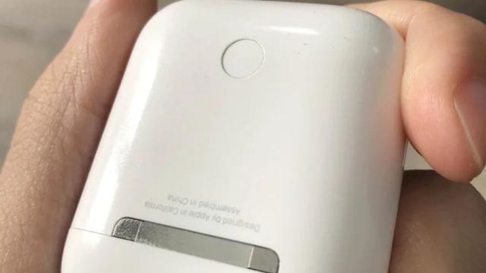 How to Connect Airpods Without Case