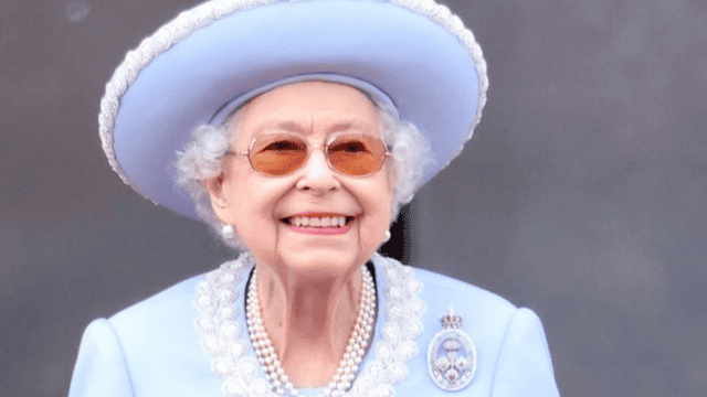 queen elizabeth net worth 2022