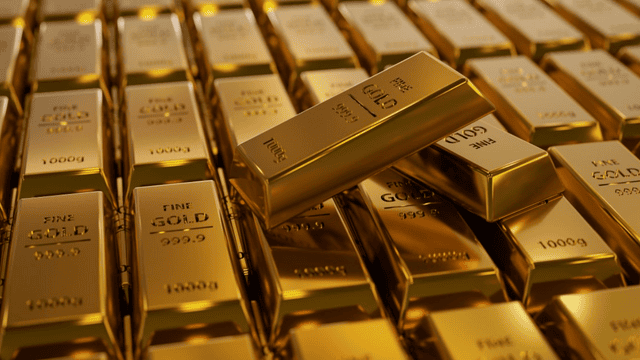Top 10 countries that have largest gold reserves in the world (5)