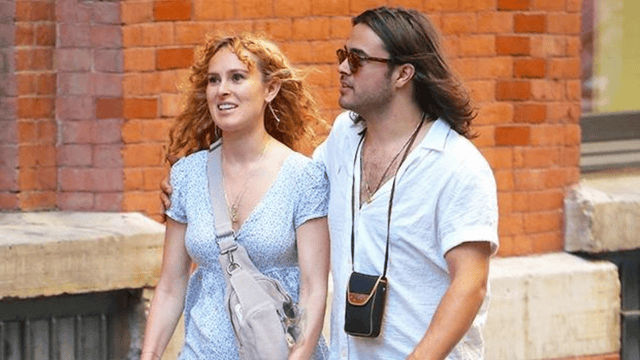 Is Rumer Willis Pregnant in Actual?