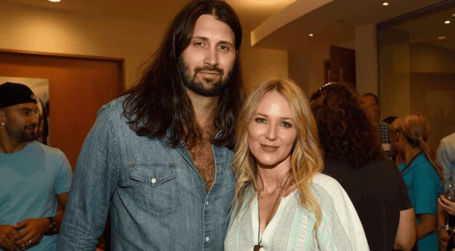 Who is Jewel Married to