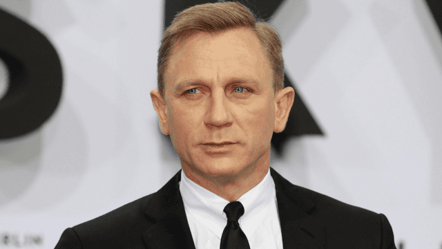 daniel craig gay