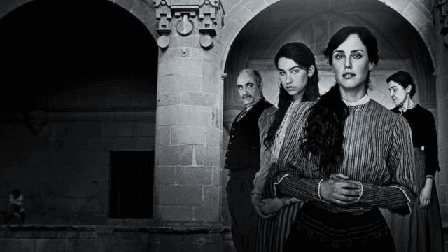 Top 10 Lesbian Shows on Netflix