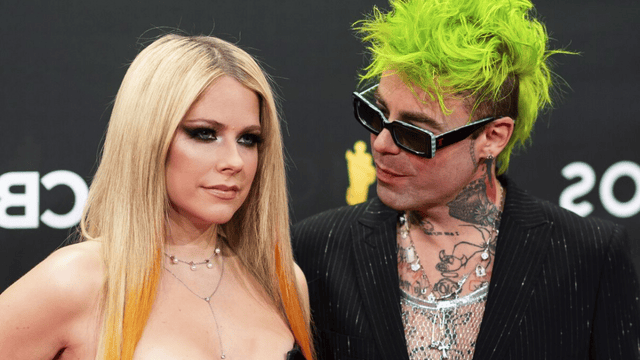Avril Lavigne Dating