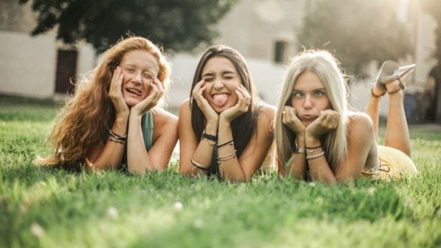 Discover which 4 zodiac signs prefer a small circle of friends and family