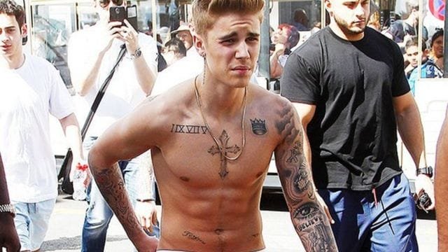 Is Justin Bieber Gay
