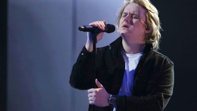 Is Lewis Capaldi Gay?