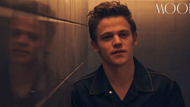 Is Sam Clemmett Married?