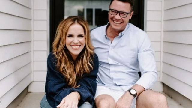 Rachel Hollis Dating