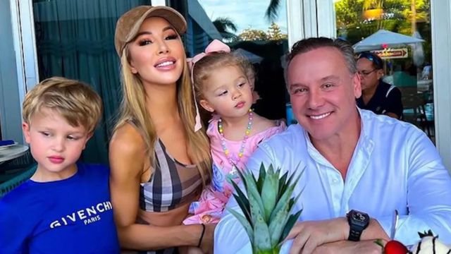 Are Lisa and Lenny Hochstein Divorced?