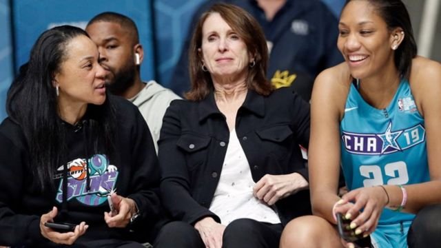 Is Dawn Staley Married?