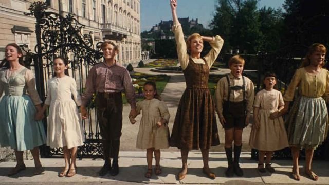 9 Best Musical Movies Like Annie