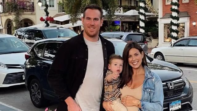 Kristen Hayes husband 