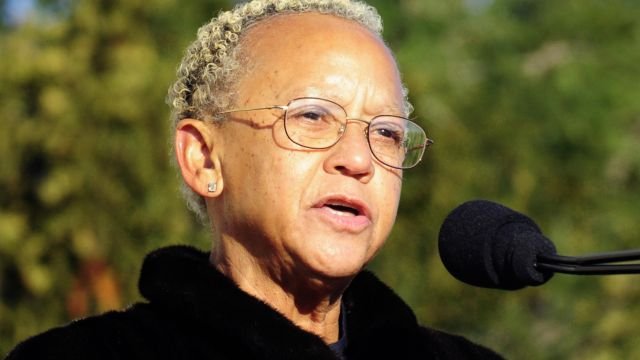 Is Nikki Giovanni Gay?