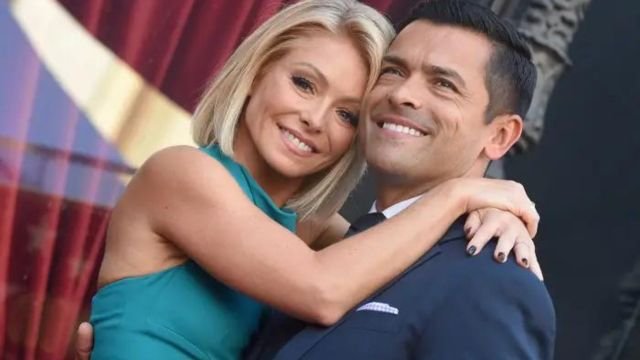 Mark Consuelos Gay 