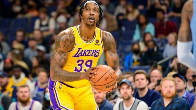 is dwight howard married