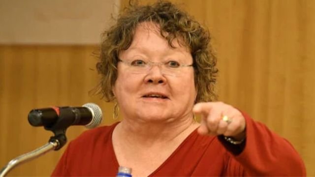 Is S.E. Hinton Still Alive?