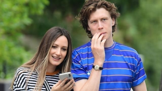 Is George MacKay Gay