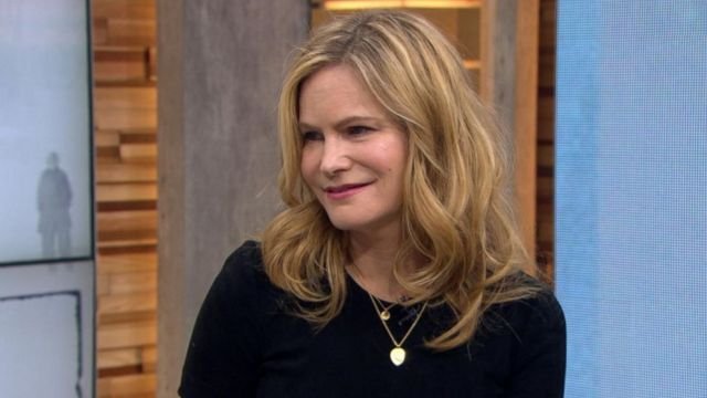 Jennifer Jason Leigh Plastic Surgery