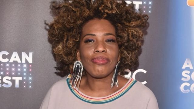 Is Macy Gray Gay?