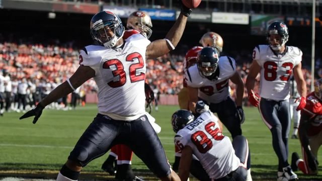 Derrick Ward Net Worth