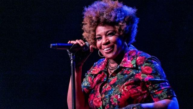 Is Macy Gray Gay?