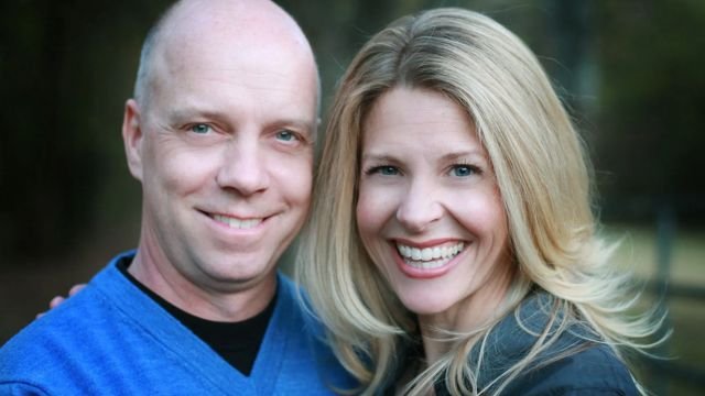 Is Scott Hamilton Gay?