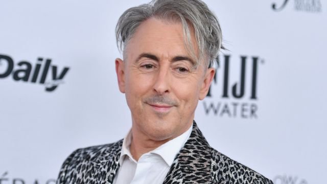 Is Alan Cumming Gay?