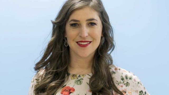 Mayim Bialik Height