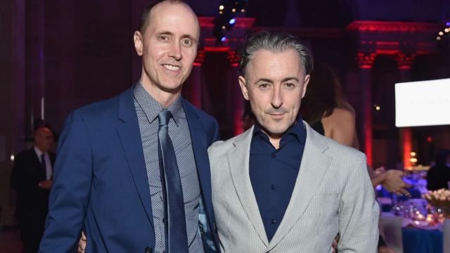 Is Alan Cumming Gay?