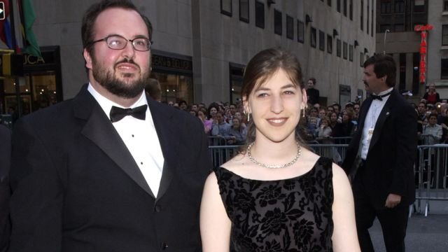 Mayim Bialik Height