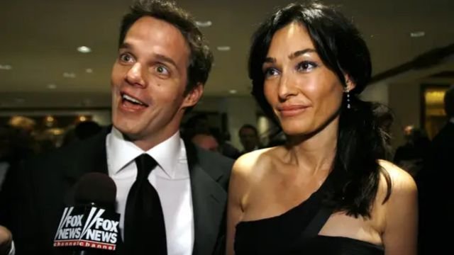 Is Bill Hemmer Gay?