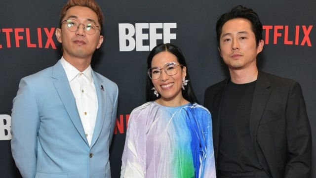 Who is Lee Sung Jin wife?