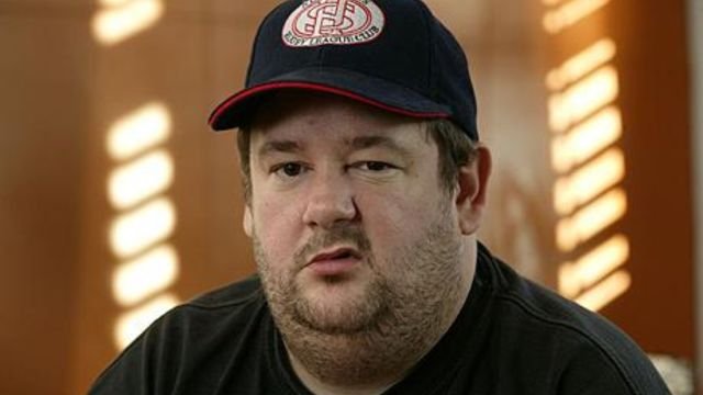 Is Johnny Vegas Gay?