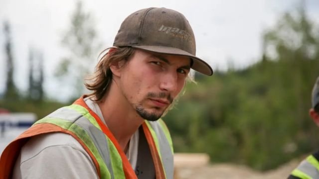 Is Parker Schnabel Gay