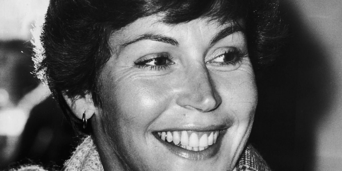 Helen Reddy Bio