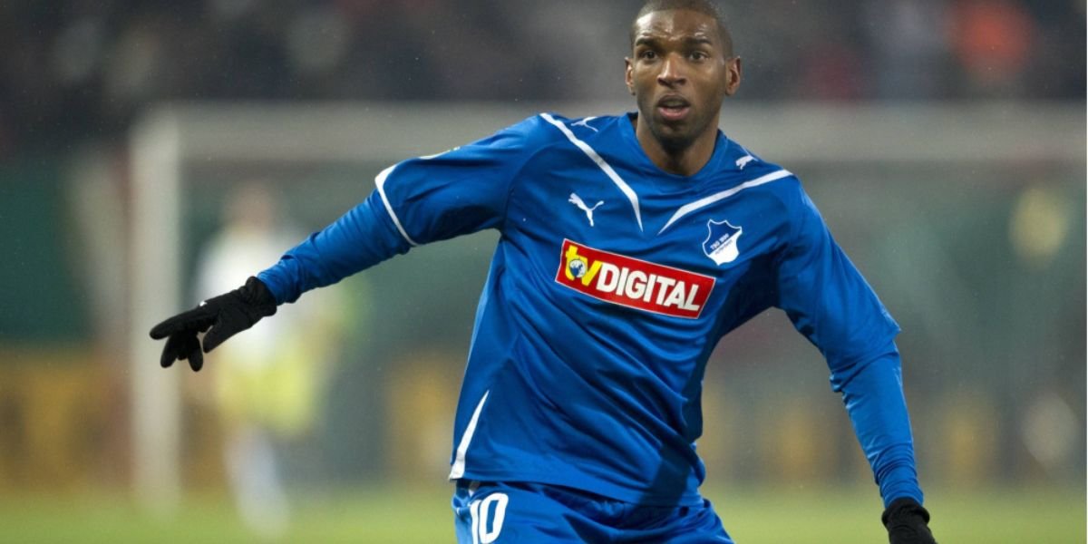 Ryan Babel Net Worth