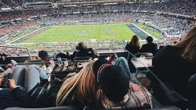 Are Kelsea Ballerini and Chase Stokes still together? When did Kelsea Ballerini and Chase Stokes announce their relationship on Instagram?